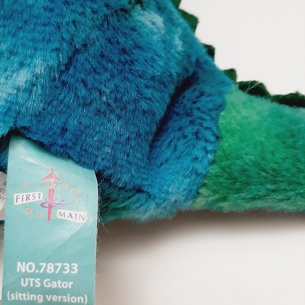 π4 for $20π UTS Gator Sitting Alligator Crocodile Plush Soft Kids Toy - Picture 11 of 11